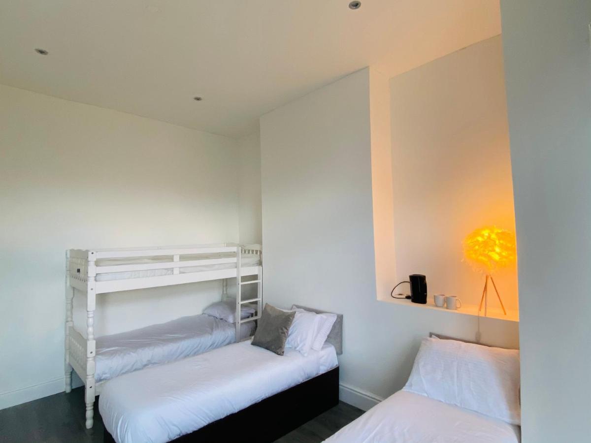 Bed & Breakfast No.6 York Villas *